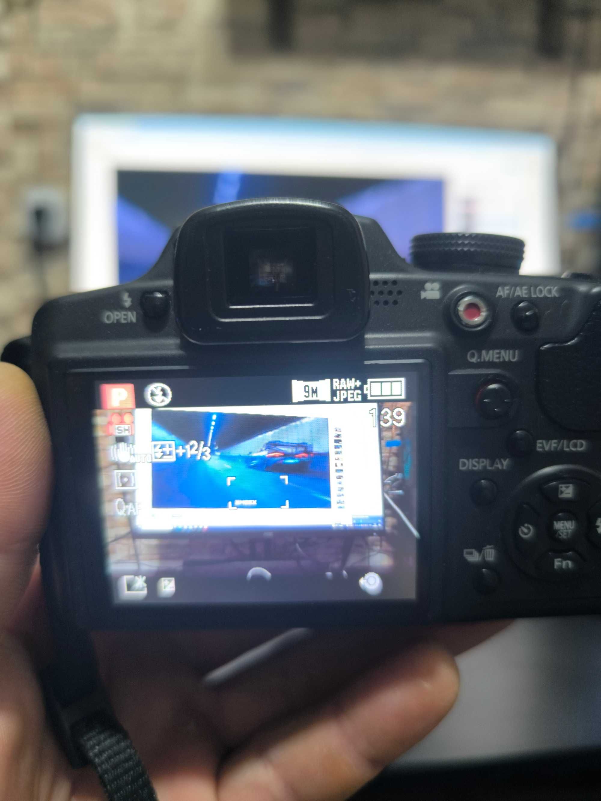 Фотоапарат Panasonic Lumix FZ 38