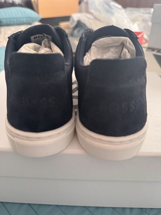 Чисто нови детски обувки Hugo boss, 34 размер