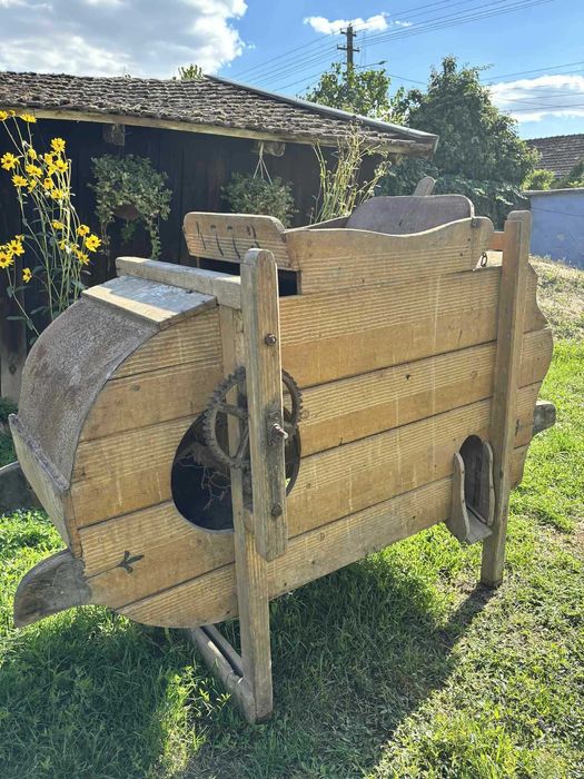 Vând selector antic