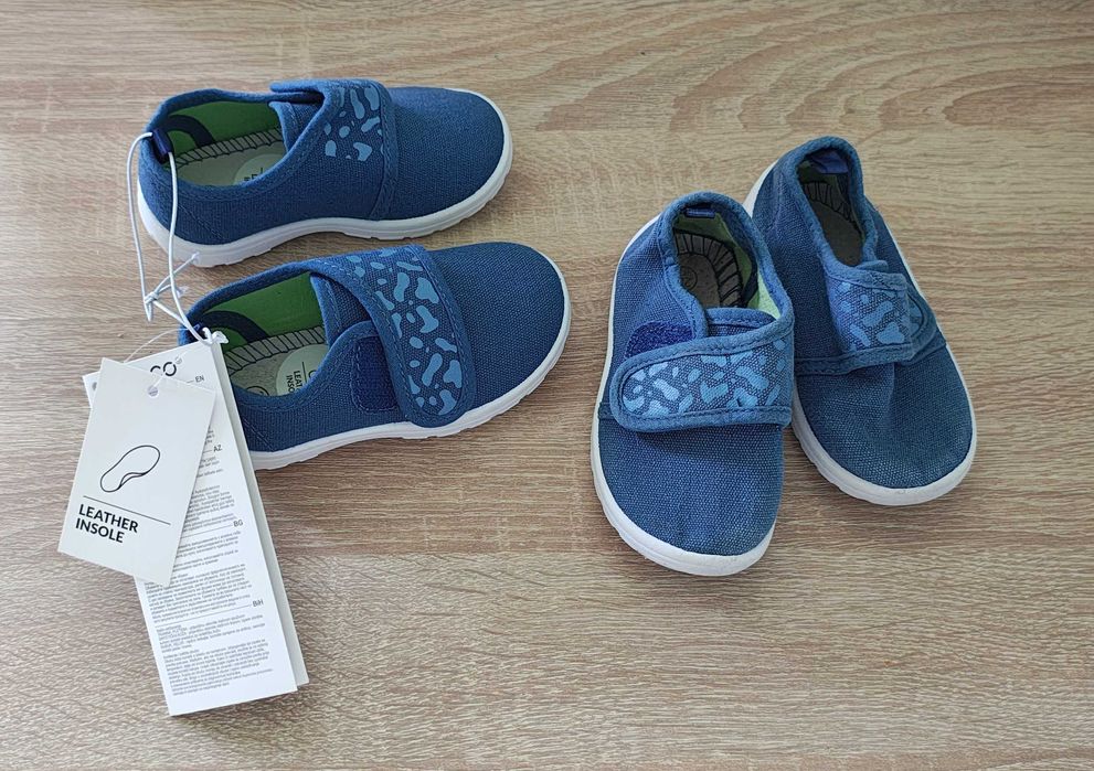 Papucei de casa marimea 22 ( Ambele)