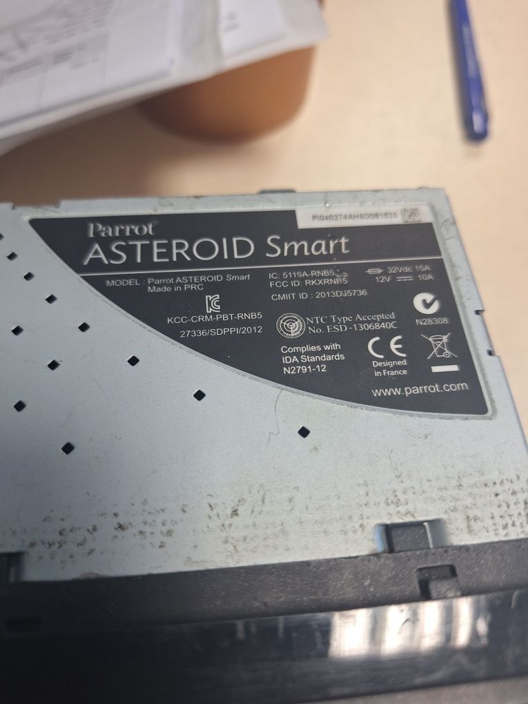 Медия Parrot asteroid smart