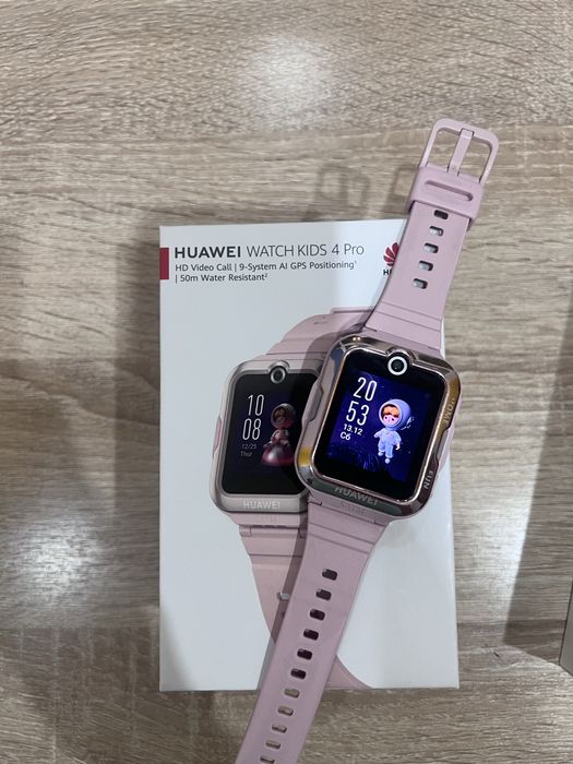 Продам смарт часы детские хуавей