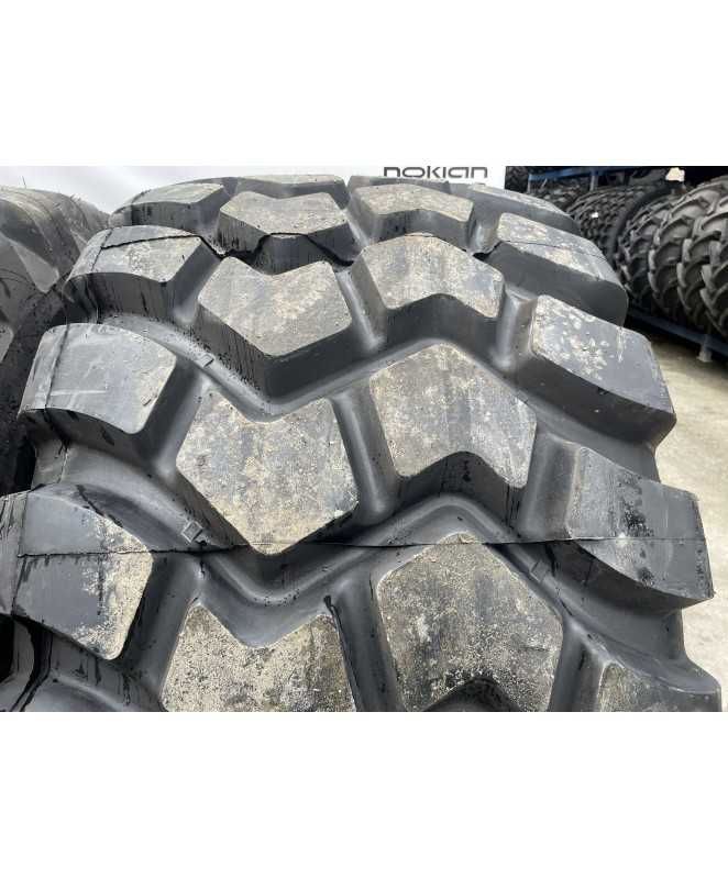 Cauciucuri 750/65 R25 Triangle pentru Hurlimann, McCormick