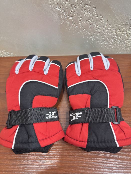 Детские перчатки