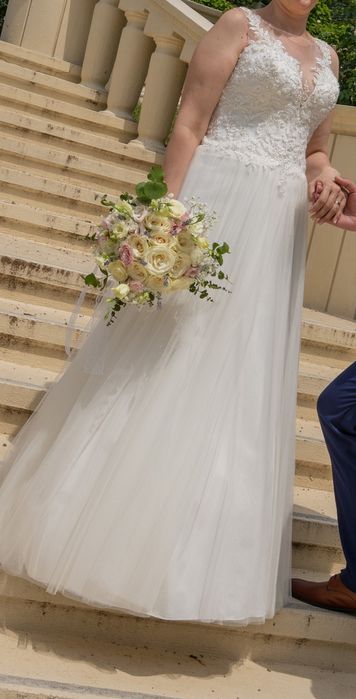 rochie mireasa demetrios