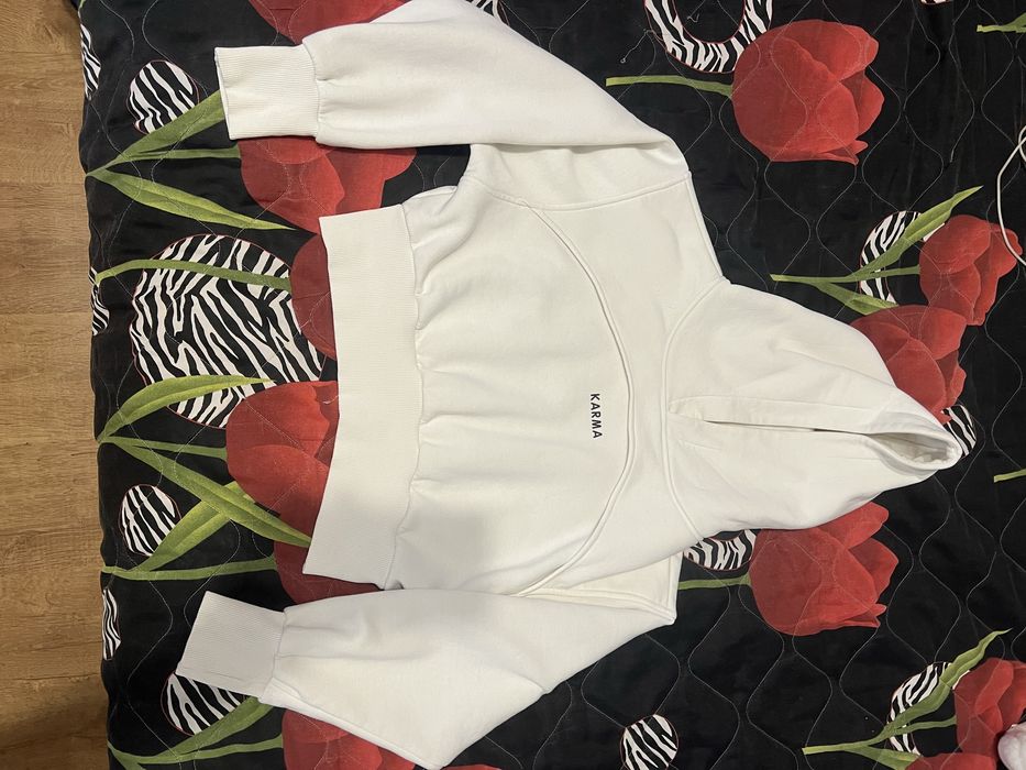 Бял сет KARMA 80лв