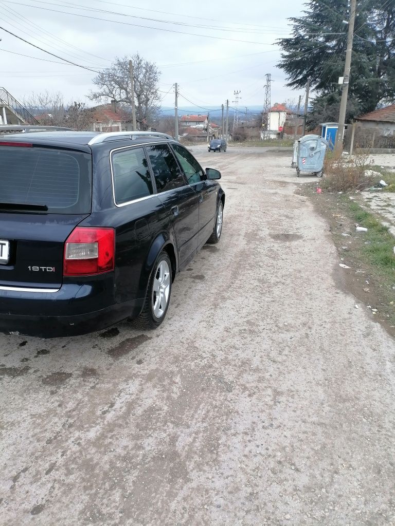 Продавам Ауди А 4 б6 1.9 131ks.