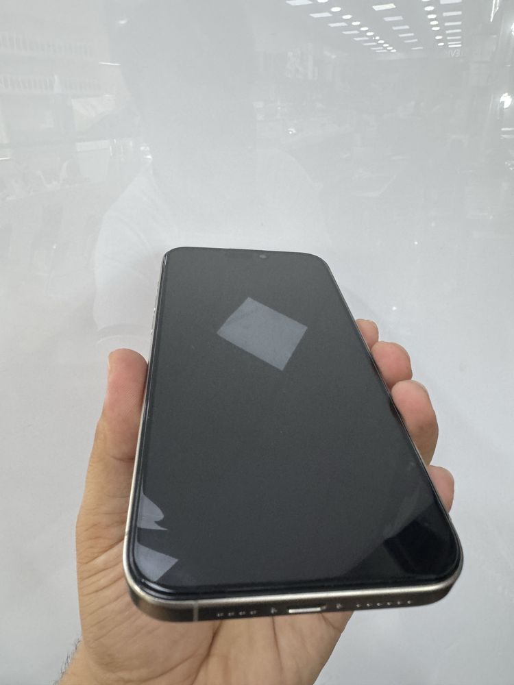 Iphone 15 pro Max karobkaliy