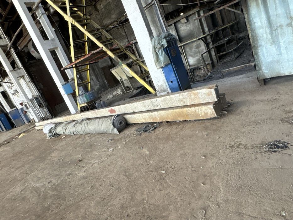 Столба. Бетонные фонарные столбы