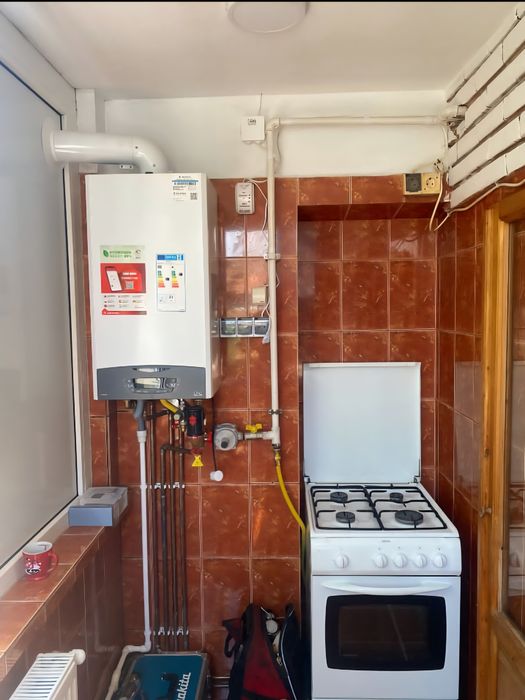 Proprietar închiriez apartament cu 2 camere zona Soarelui