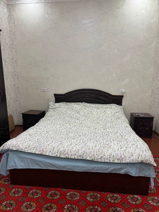 Спальный комплект сотилади