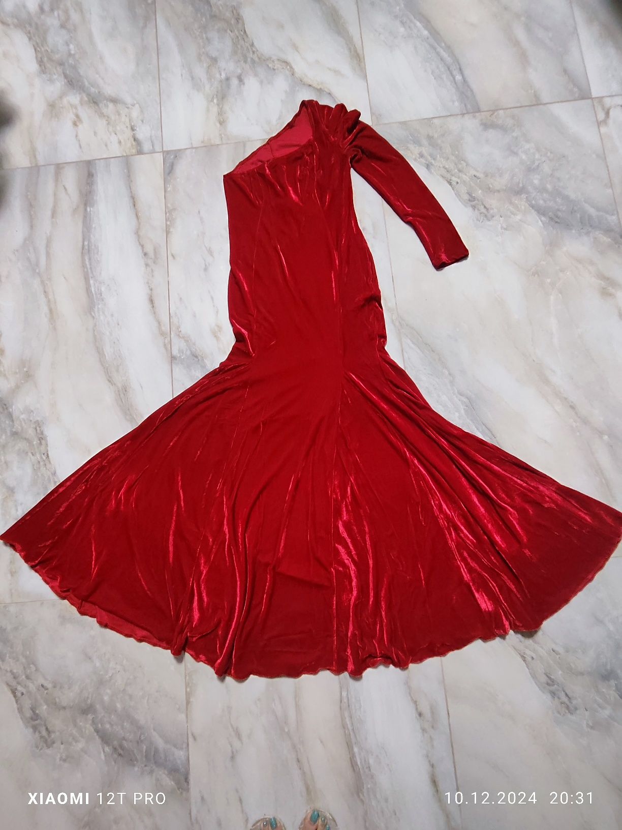 Rochie catifea roșie S