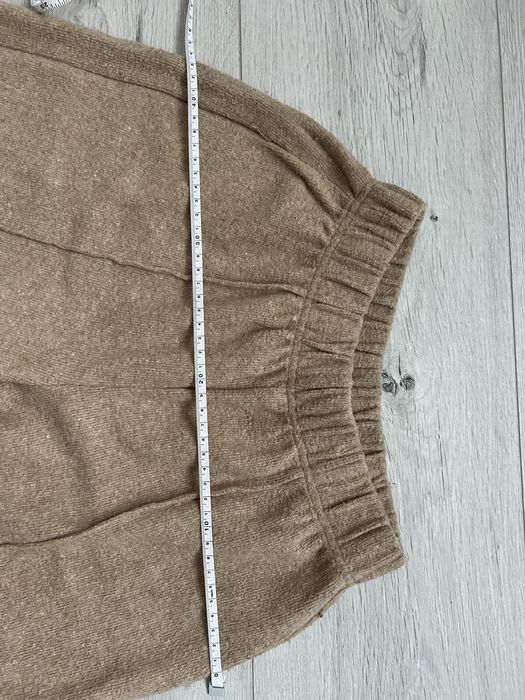 Pantaloni femei Zara