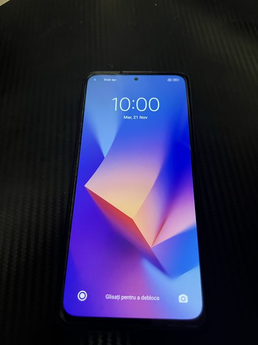 Vând Redmi Note 10 pro. Glacier blue 6Gb Ram 128Gb Rom