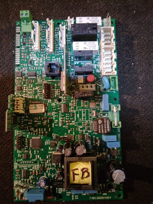 Întrerupator si plăci Ariston