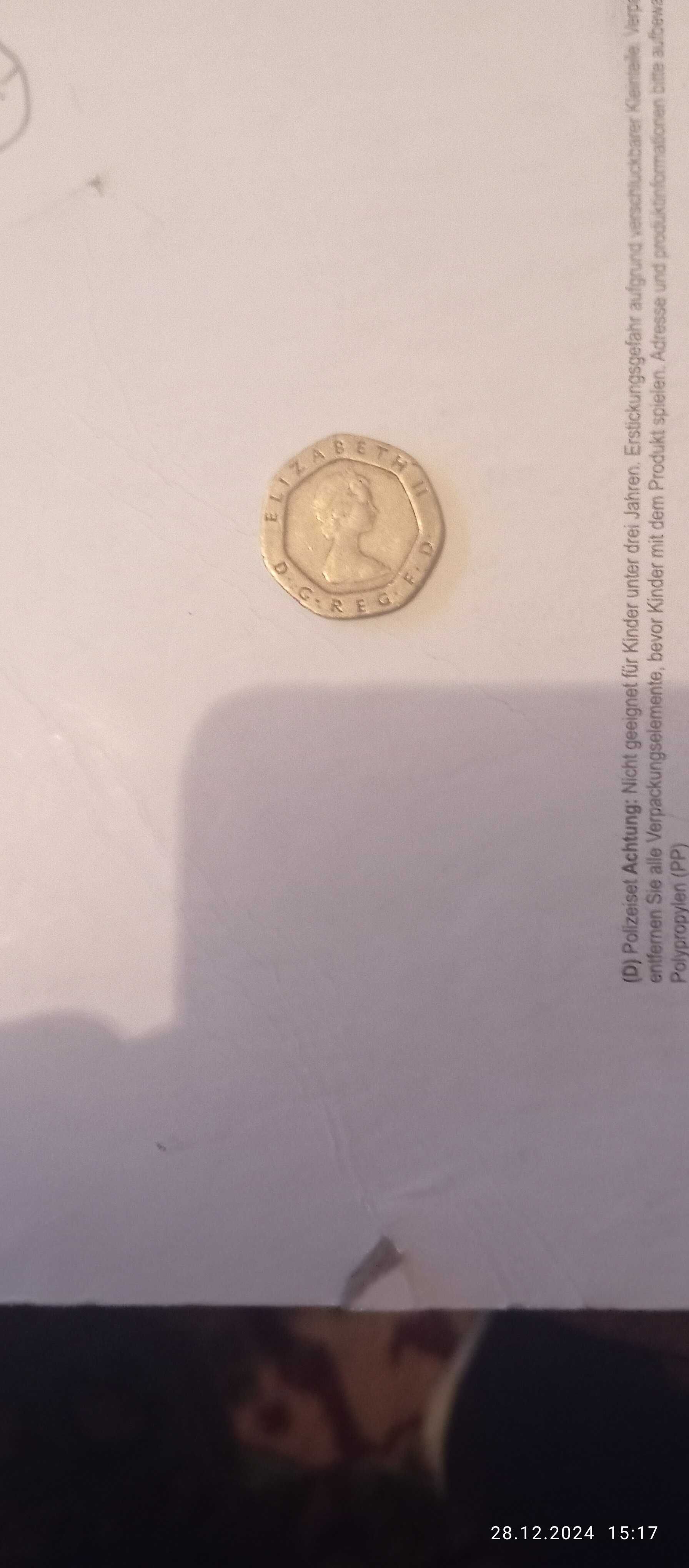 Рядка монета 20 p 1982 Елизабет2