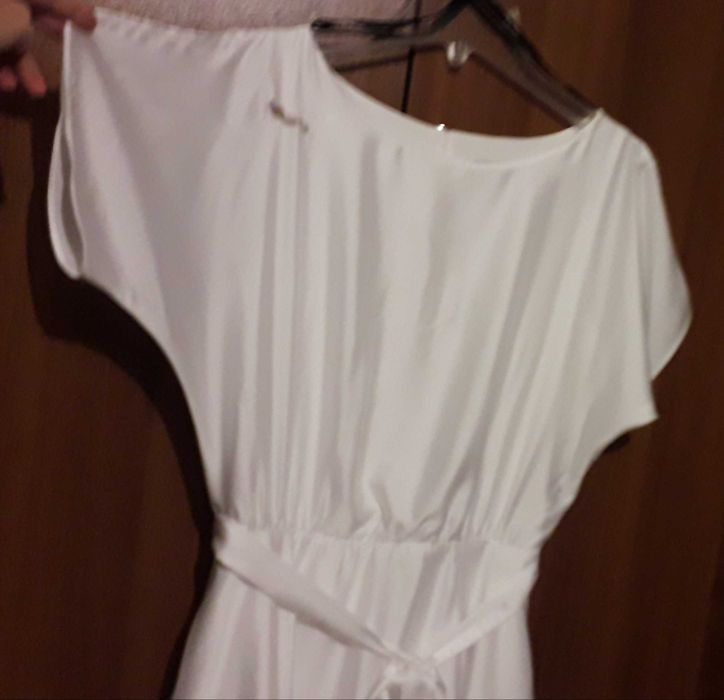 Ефирна Рокля за празниците