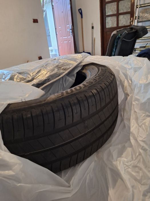 Anvelope de vara marca BRIDGESTON