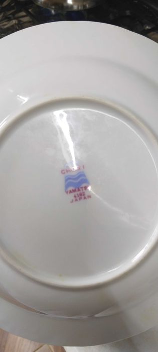 Уй рузгор идишлари сотилади