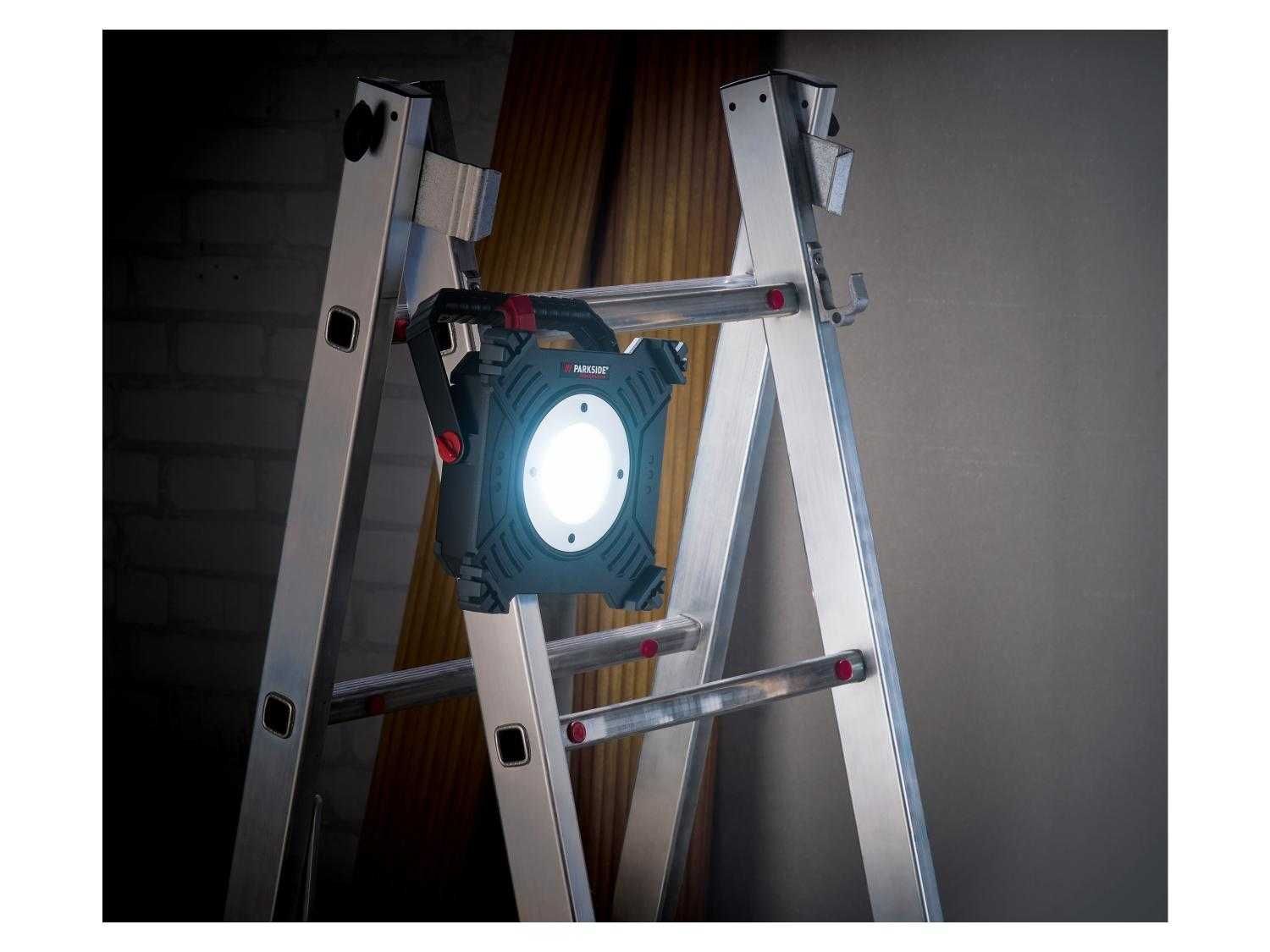 *NOU*Proiector 4000 lumeni din aluminiu cu magnet Parkside Performance