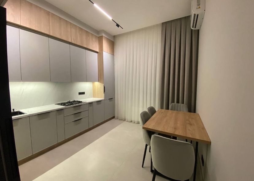 Срочна аренда квартира метро новза