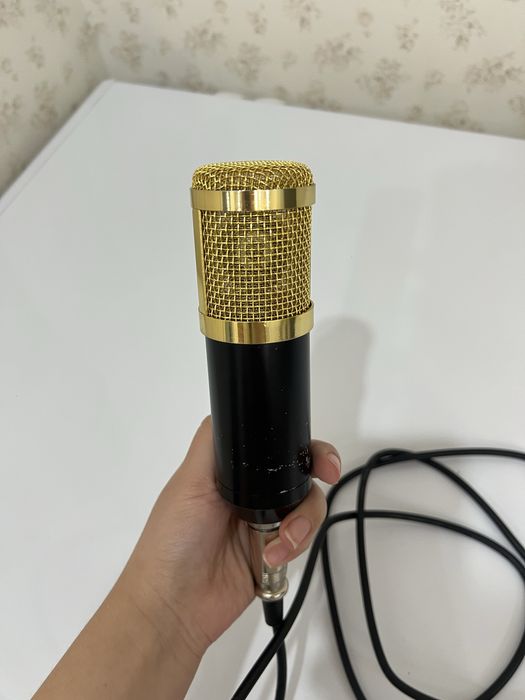 Продам микрофон