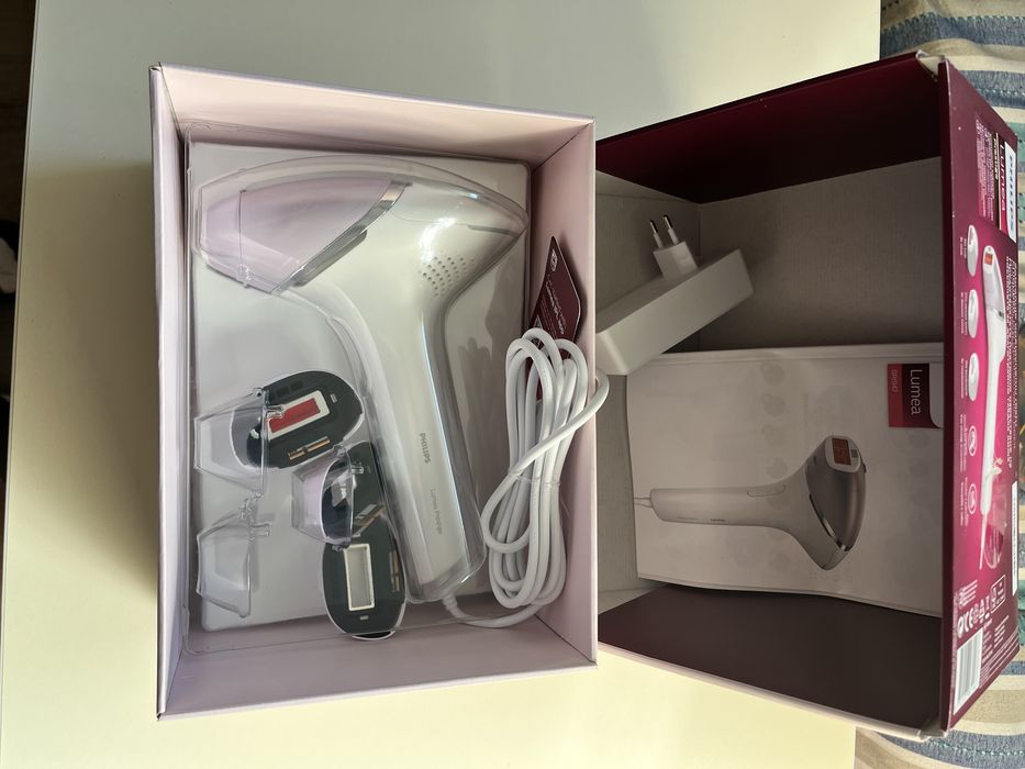 Epilator IPL Lumea seria 8000 Nou