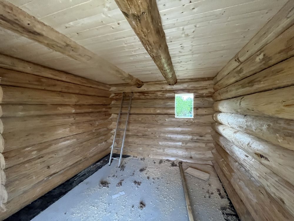 Case/cabane din lemn rotund