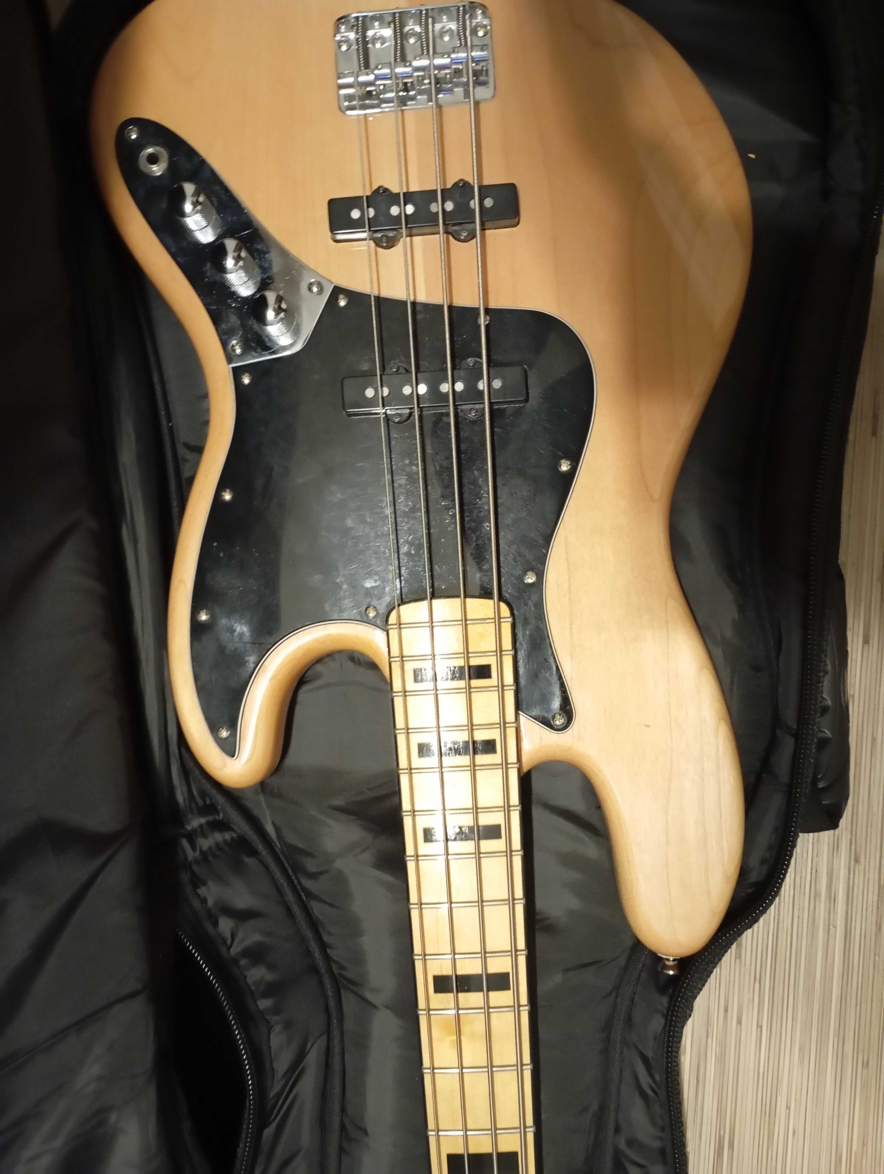 Chitară Bass Fender Squier CV 70s Jazz Bass MN NAT