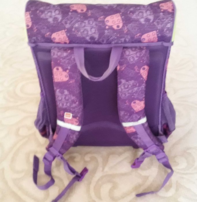 Ghiozdan scoala Easy LEGO Core Line - design Friends Hearts