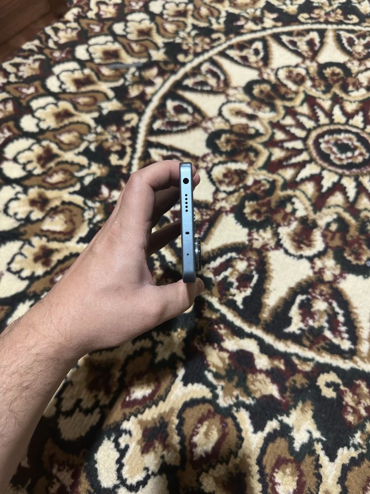 Redmi note 13 pro 8+8/256gb Ideal deyarli yangi