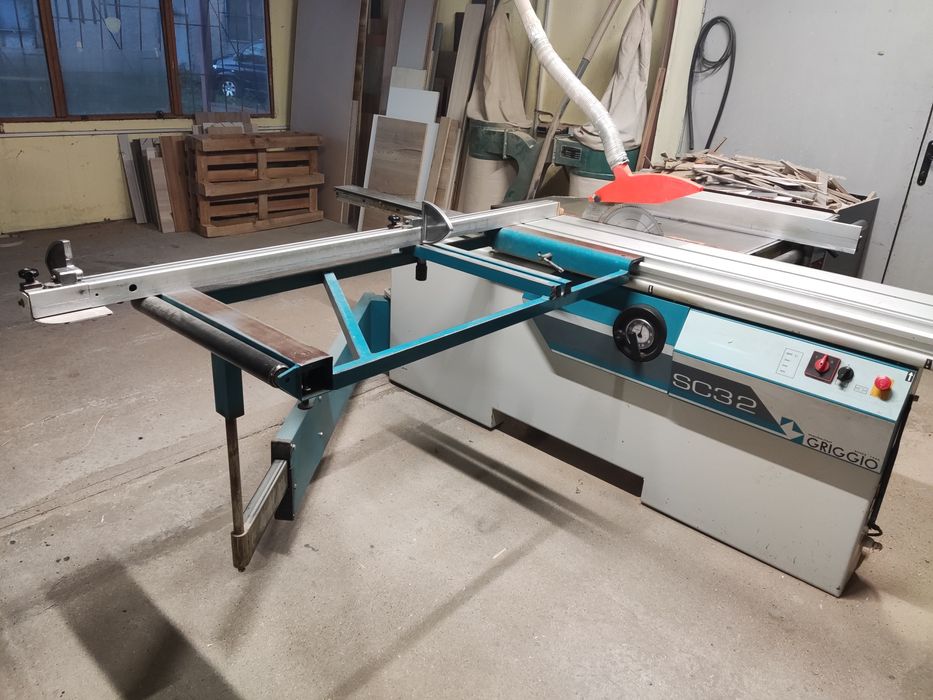 Форматен циркуляр с подрезвач