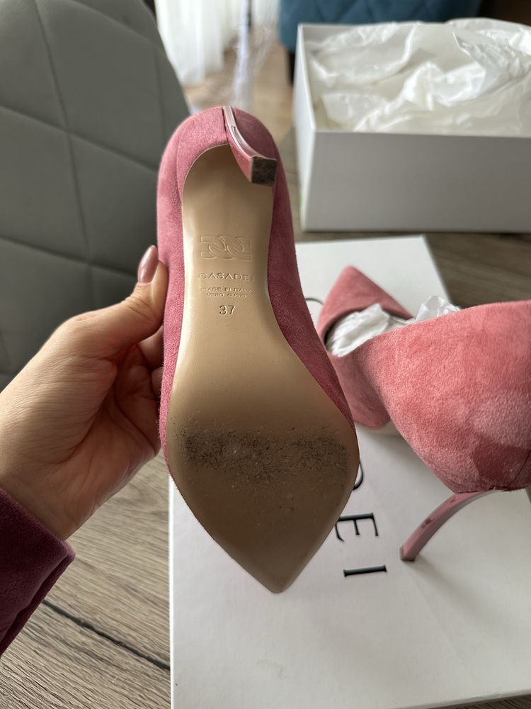 Casadei blade розови нюд обувки на висок ток