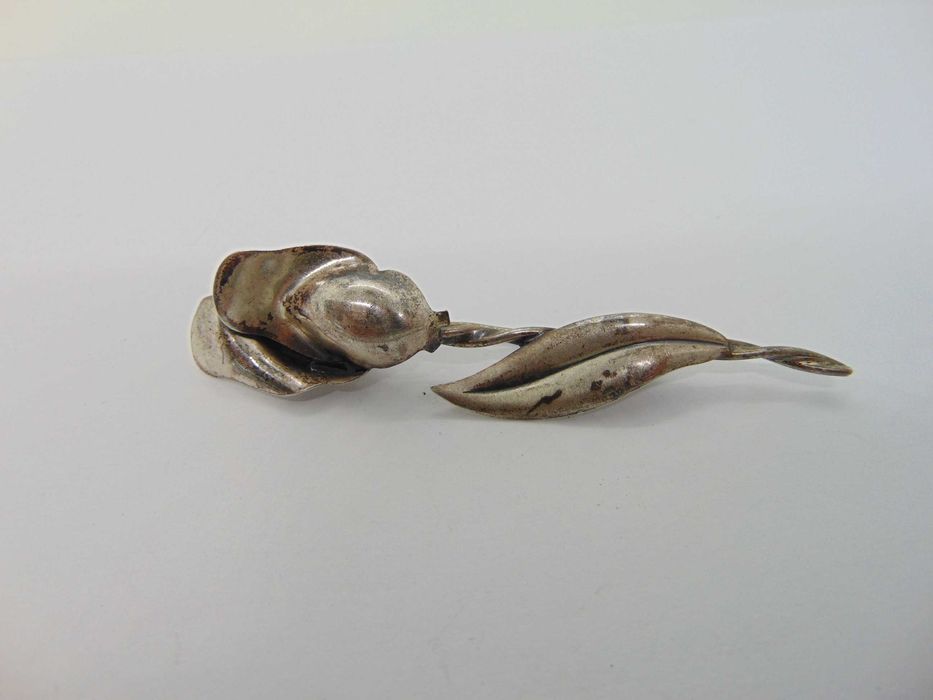 Brosa floare din argint Jewelart