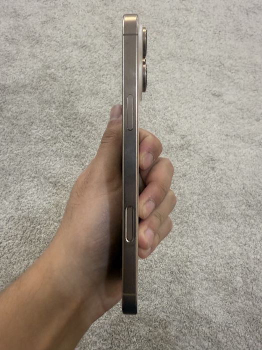 Продается iphone 16 pro max 256gb sim