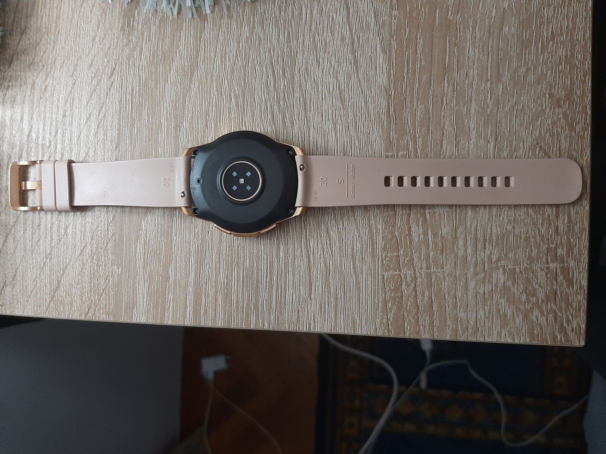 SAMSUNG GALAXY Watch  rose gold