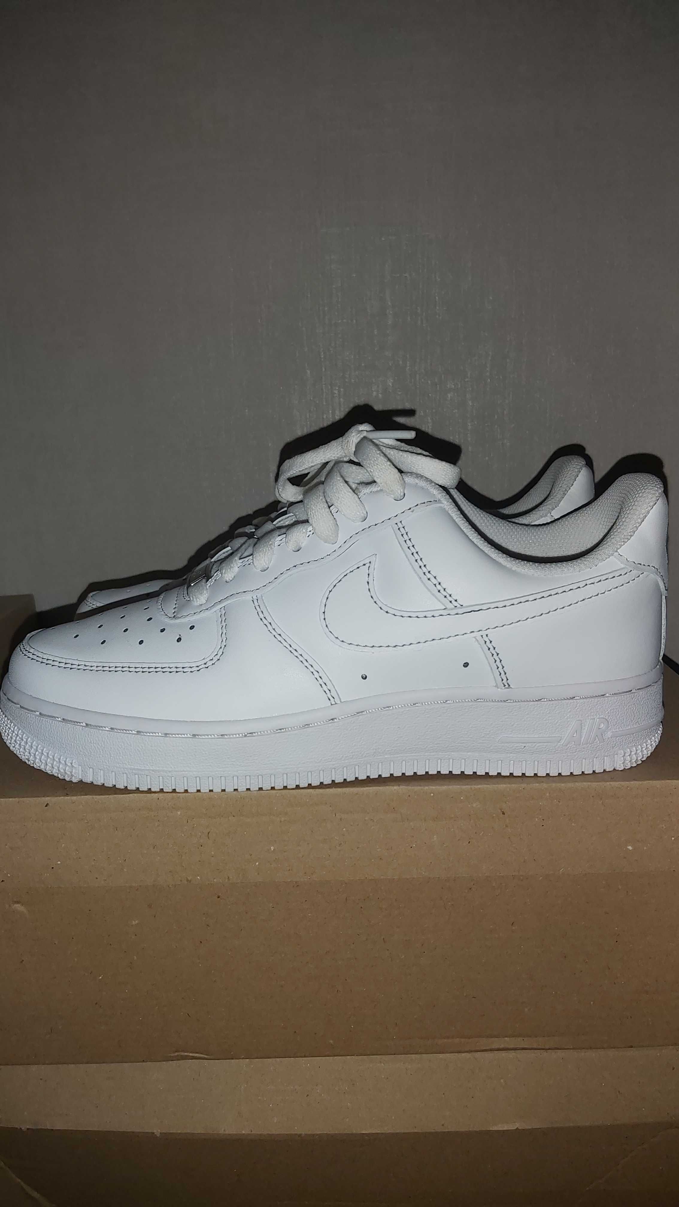Nike Air Force 1 - Номер 38
