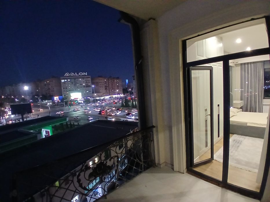 Сдаётся своя 3х квартира посуточно центре города