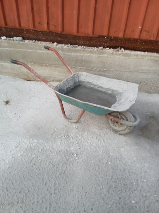 Продается насилка ручная в хорошем состоянии