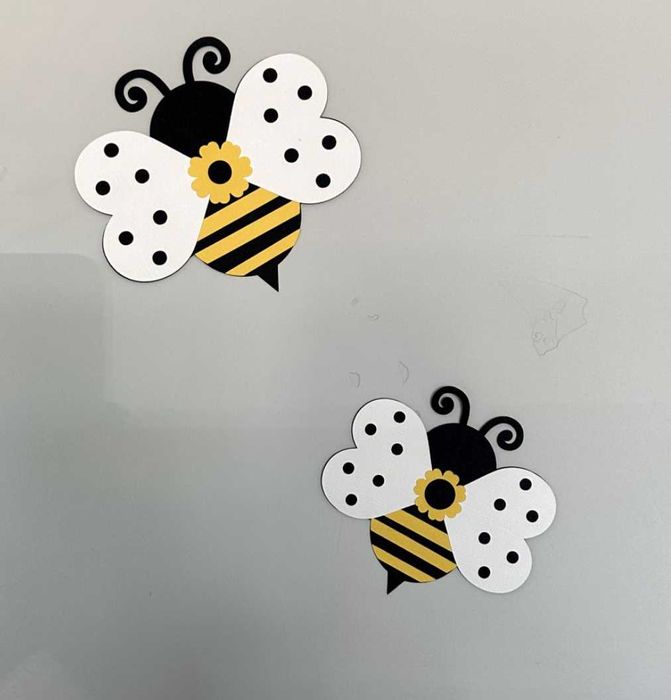Decoratiune de perete camera copilului, albina