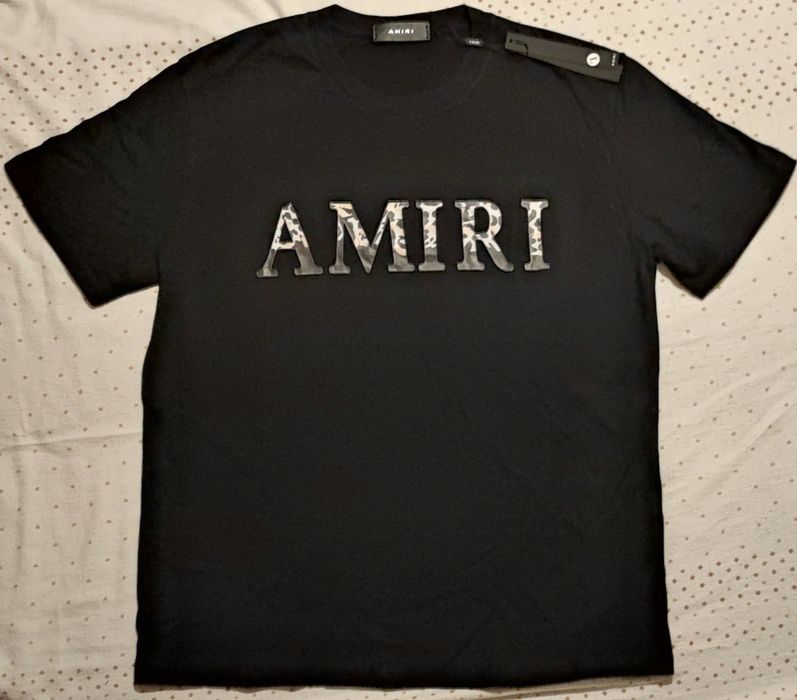 Vând Tricou Amiri