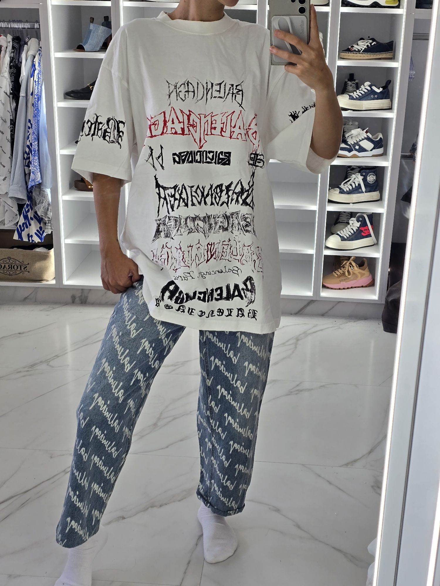 Лична колекция дрехи balenciaga