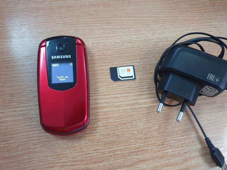 telefon Samsung E2210B perfect functional taste butoane clapeta senior