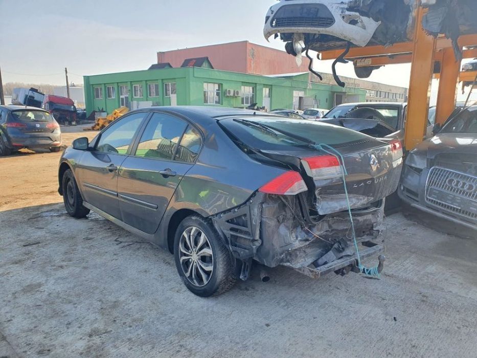 Dezmembrez Renault Laguna 3 motor 1.5dci 81kw 110cp dezmembrari turbina injector cutie de viteze