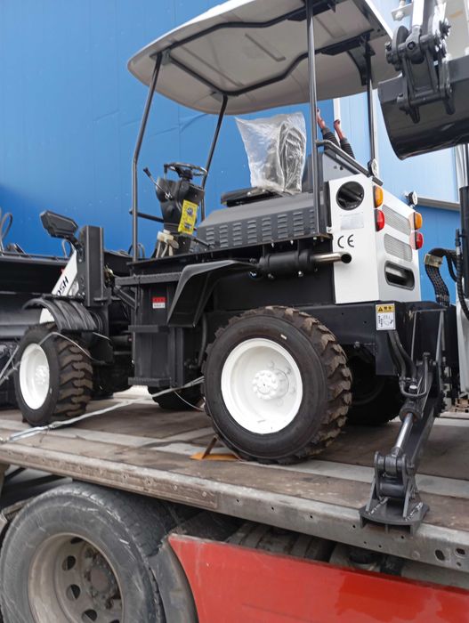 Мини Комбиниран Багер