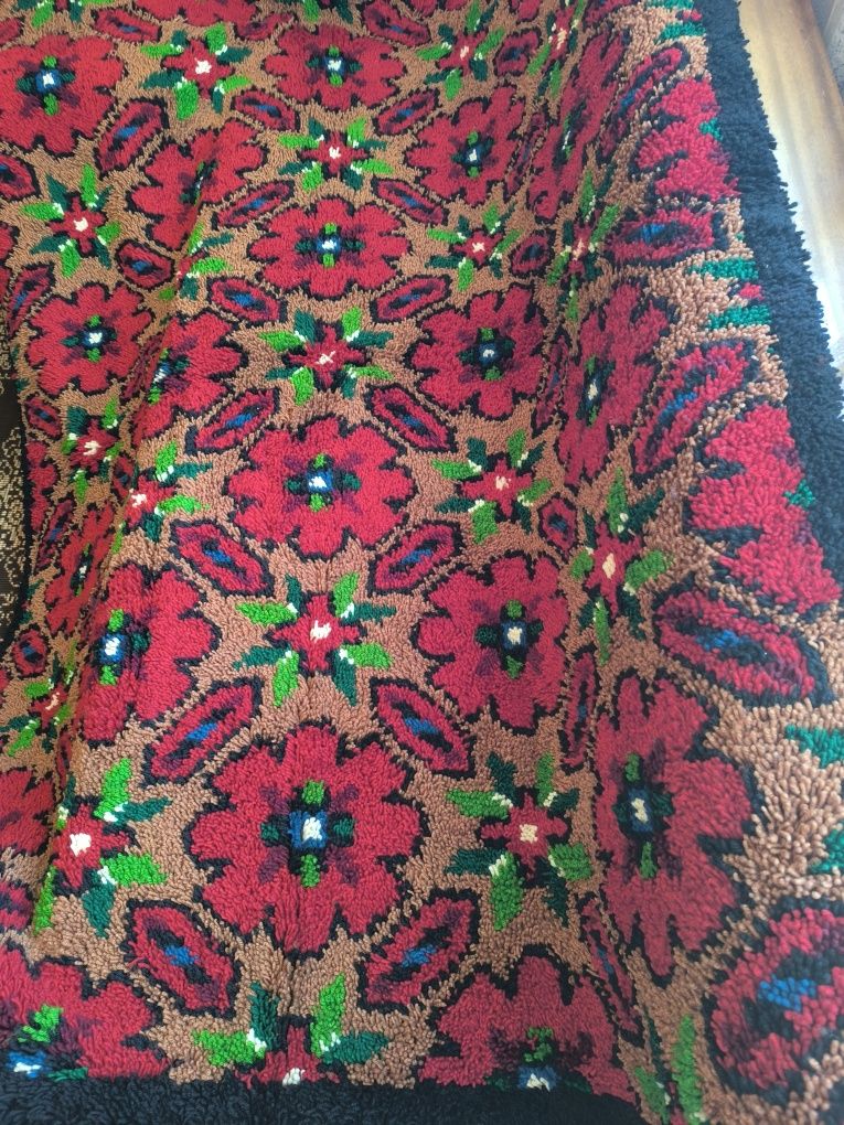 Родопски китеник, одеала, халище