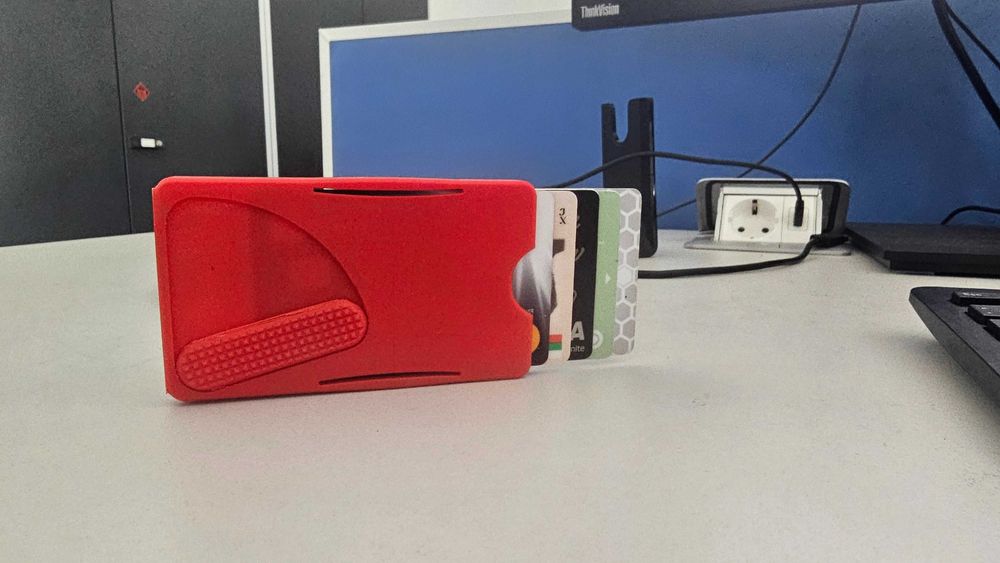 3D принтиране и лазерно гравиране – по поръчка