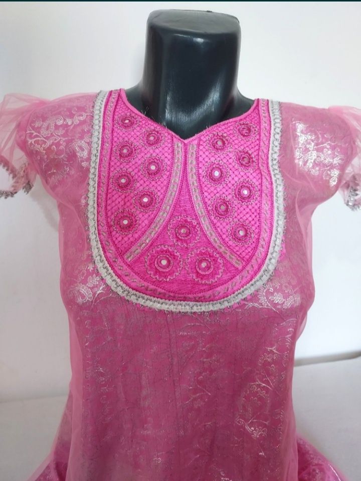 Tunica kurta saree sari India