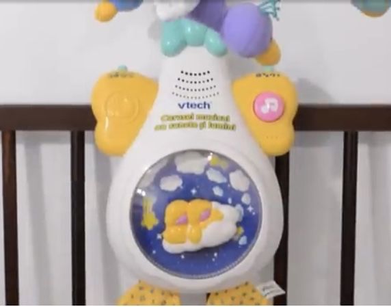 Carusel muzical cu sunete si lumini Vtech - gasca si puii