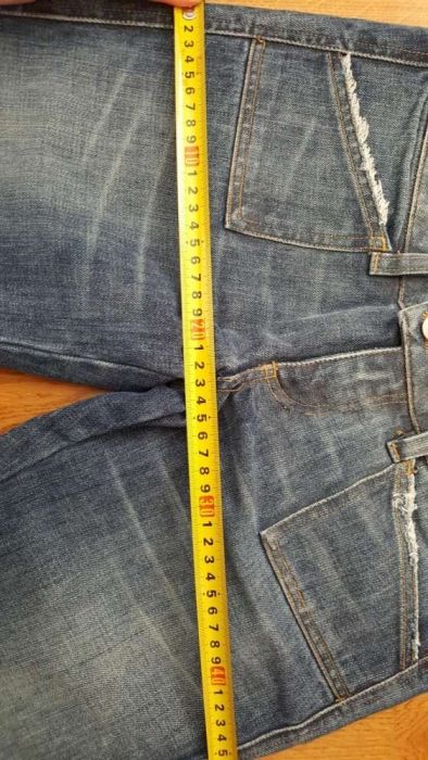 Blugi kookai evazati superbi pt o persoana scunda